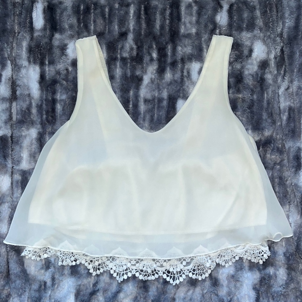 Charlotte Russe Overlay Crop Top